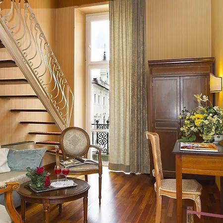 酒店 Grande Quattro Stagioni 列蒂