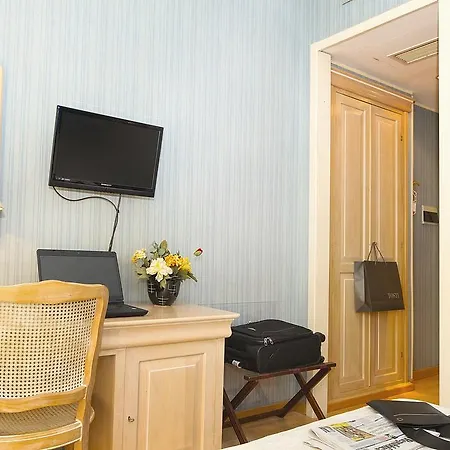 Grande Quattro Stagioni 4* 列蒂