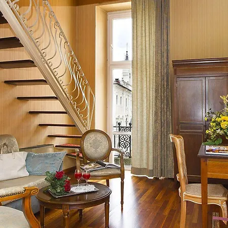 Grande Quattro Stagioni Hotel 4*