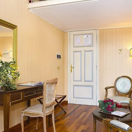 酒店 Grande Quattro Stagioni 4*